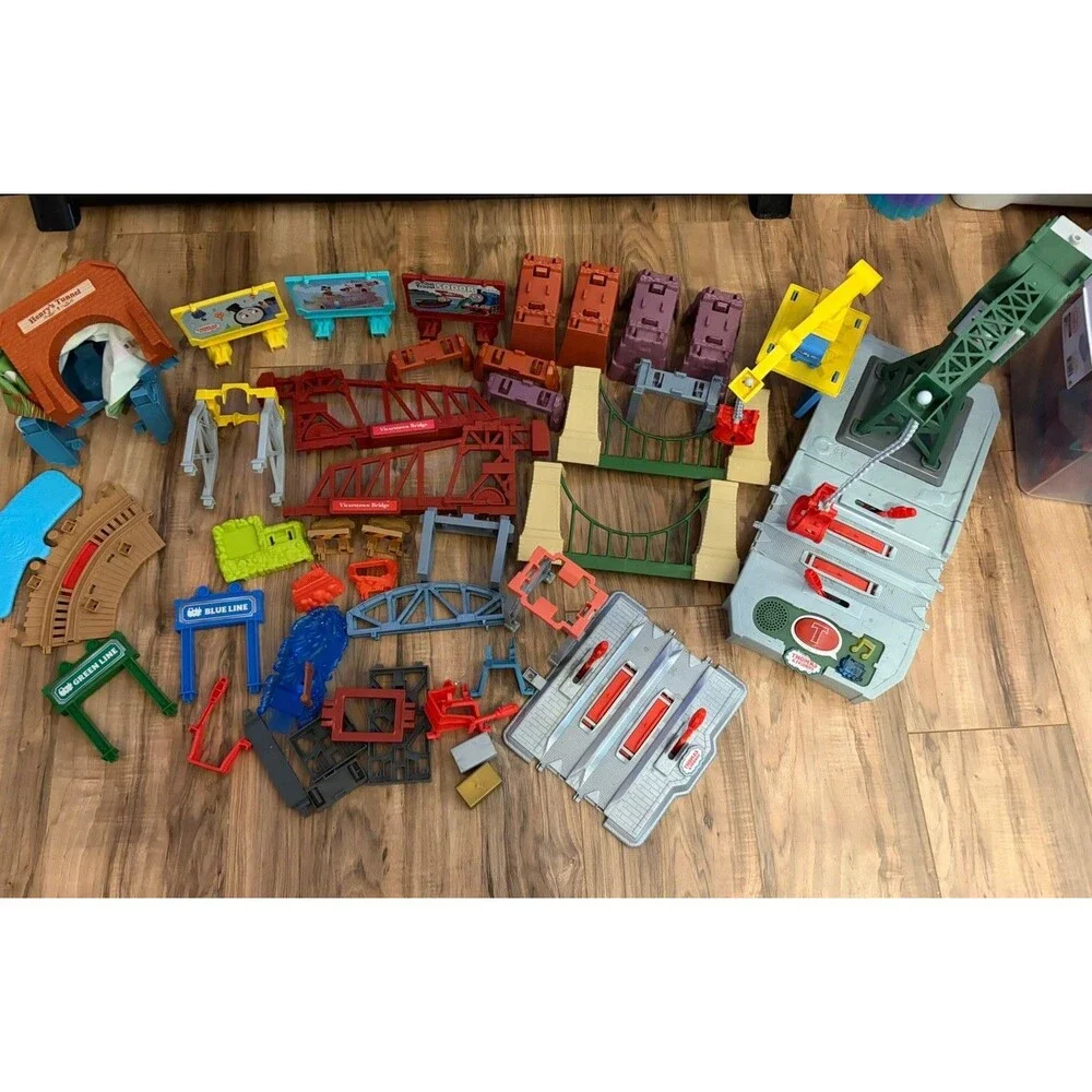 HUGE Mixed Lot of Thomas the Train and friends With Tracks